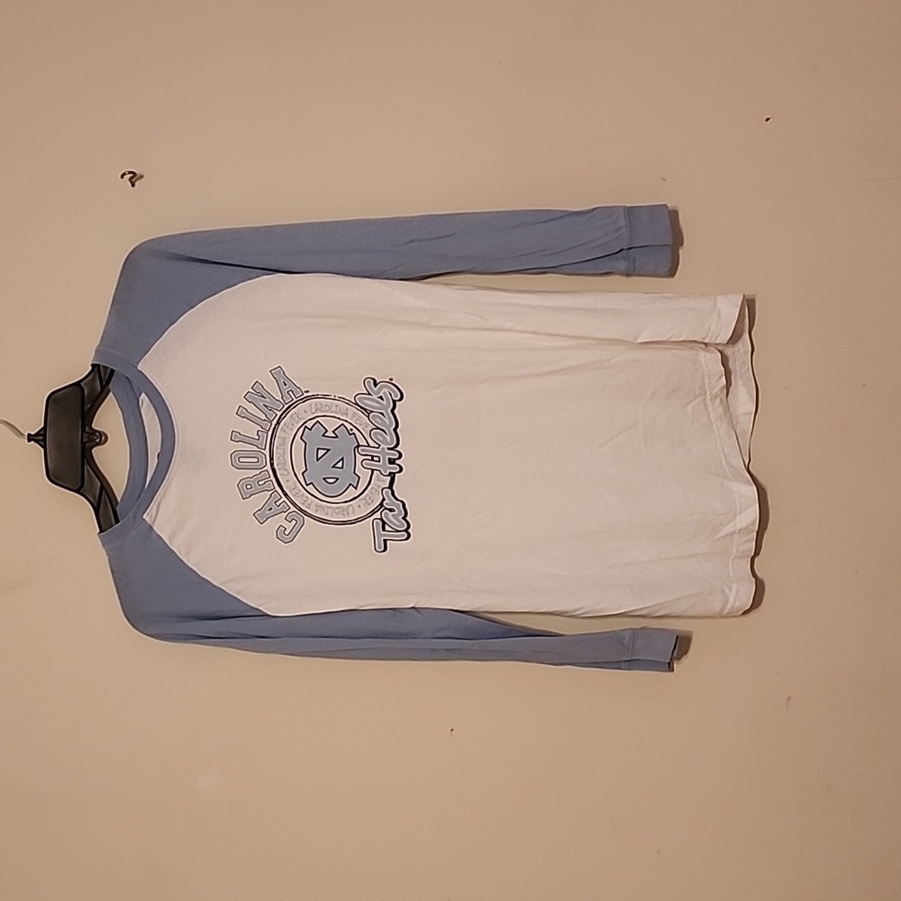 Long sleeve tshirt
